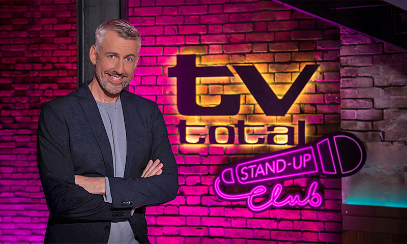 tv total STAND UP CLUB